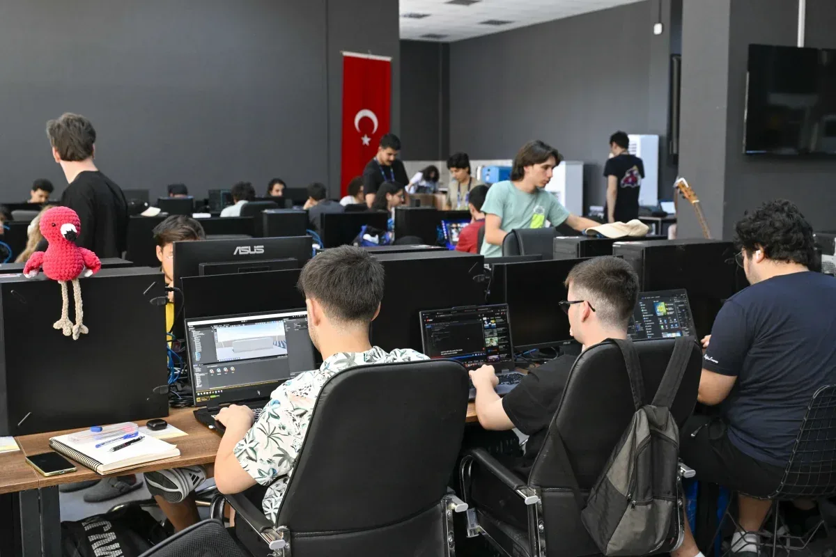 Genç oyun geliştiriciler Ankara'da 48 saatlik maratonda buluştu