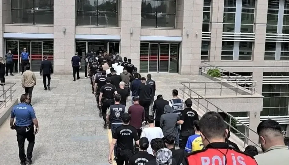 Sosyal medyadaki suç örgütlerine 48 ilde operasyon