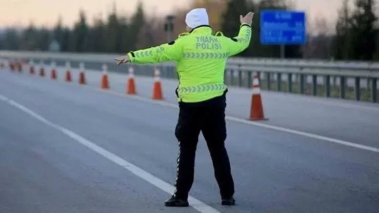 İstanbul'da Cumhuriyet Bayramı provası: Vatan Caddesi trafiğe kapatıldı