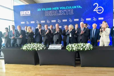 AKK Başkanı Yılmaz, TAV’ın Ankara’daki 20. yıl sevincine ortak oldu